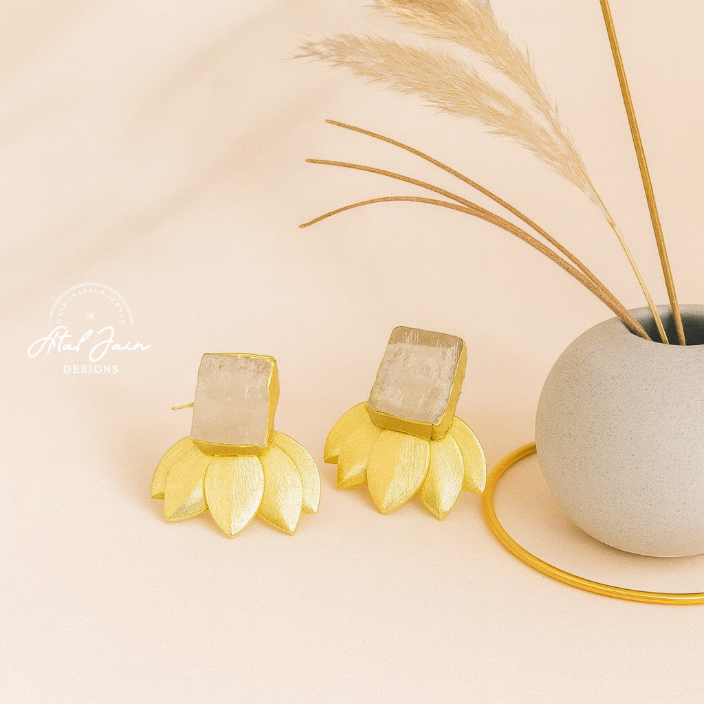 Golden Leaf Serenity