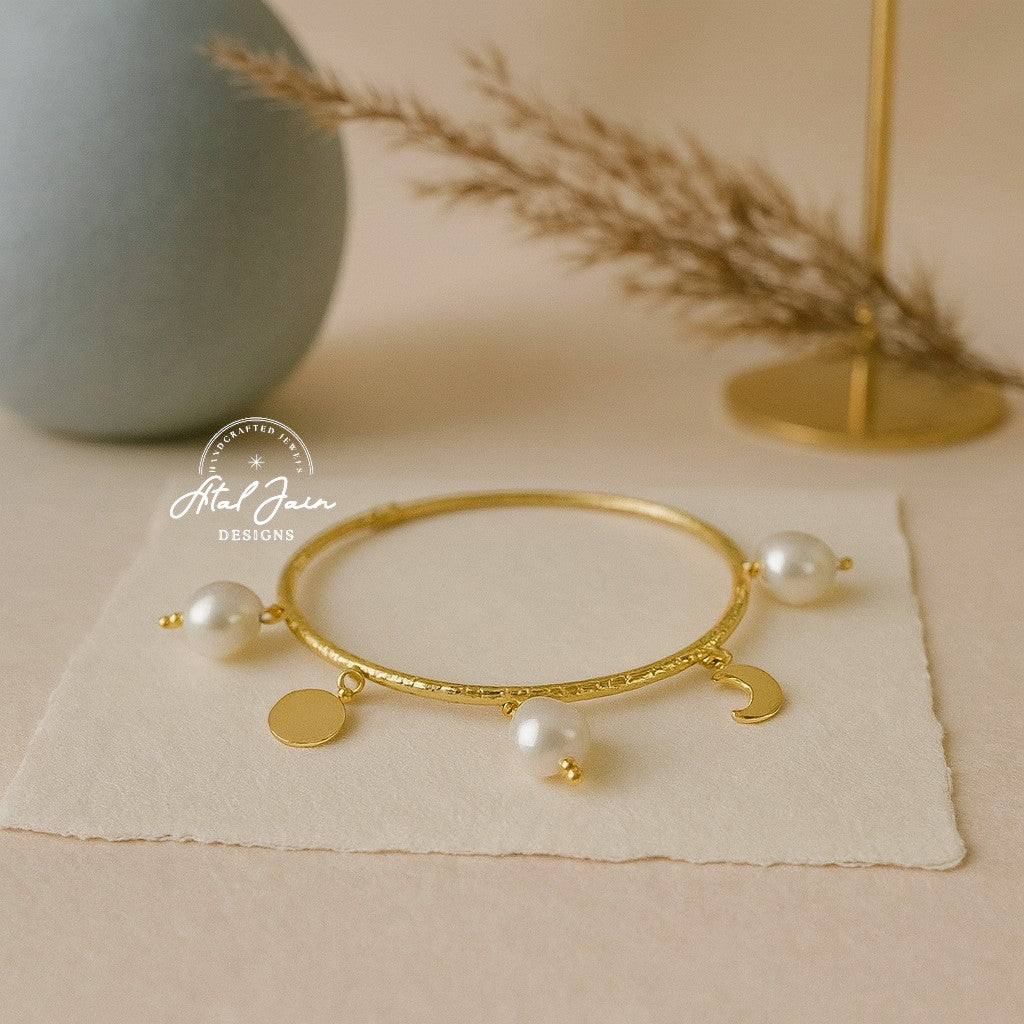 Charms & Pearl Delight