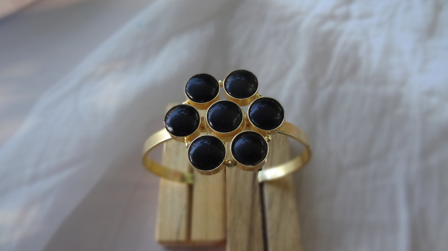 Dark Majesty Cuff