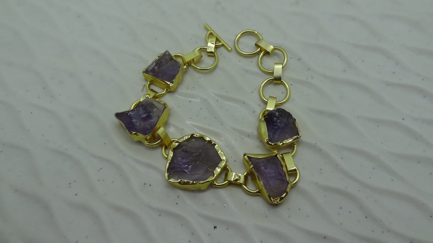 Divine Harmony Armlet