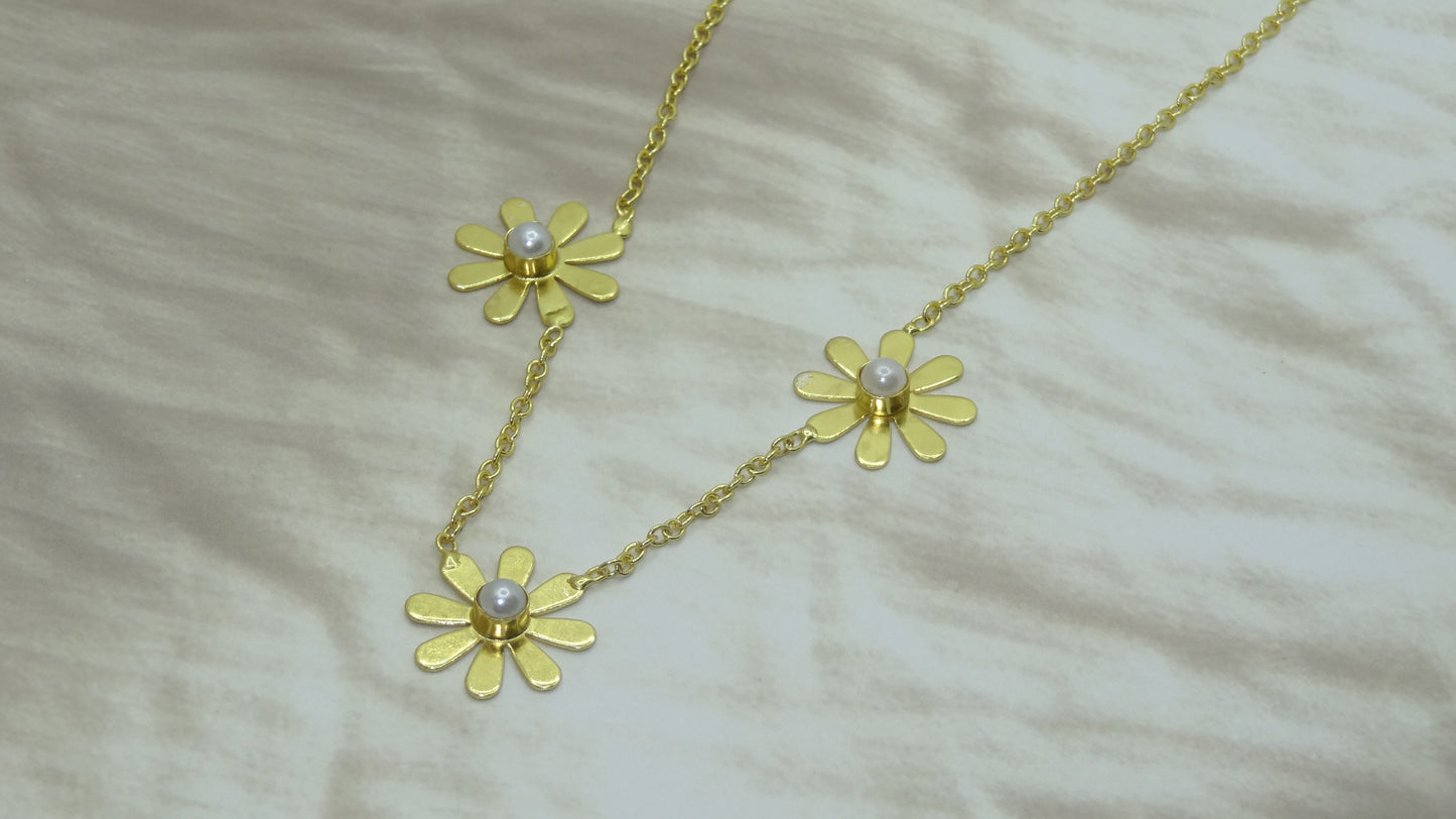 Blossom & Pearl Gold Necklace