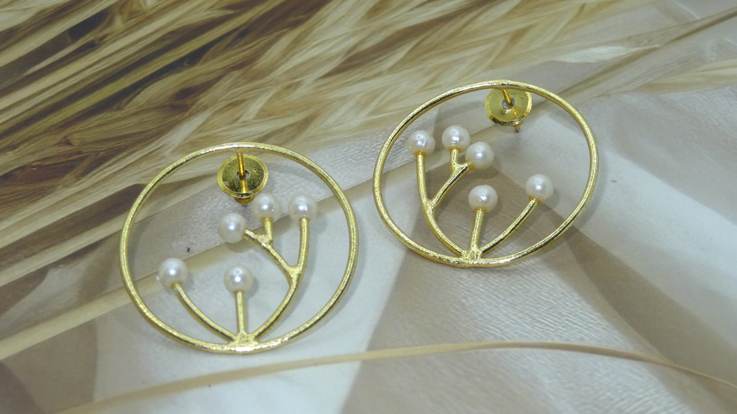 Divine Pearl Branch Elegance