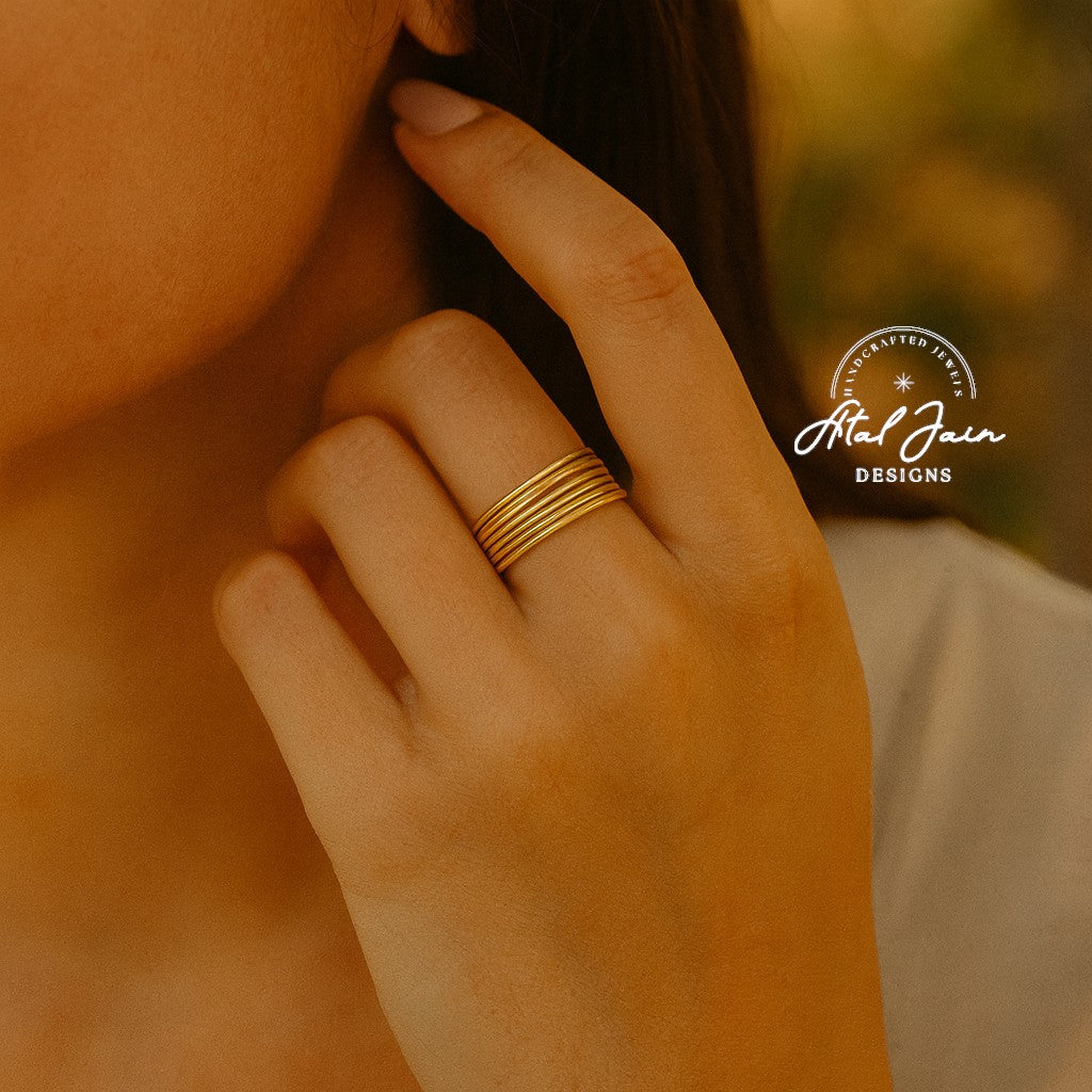 Majestic Weave: The Quintet Gold Ring