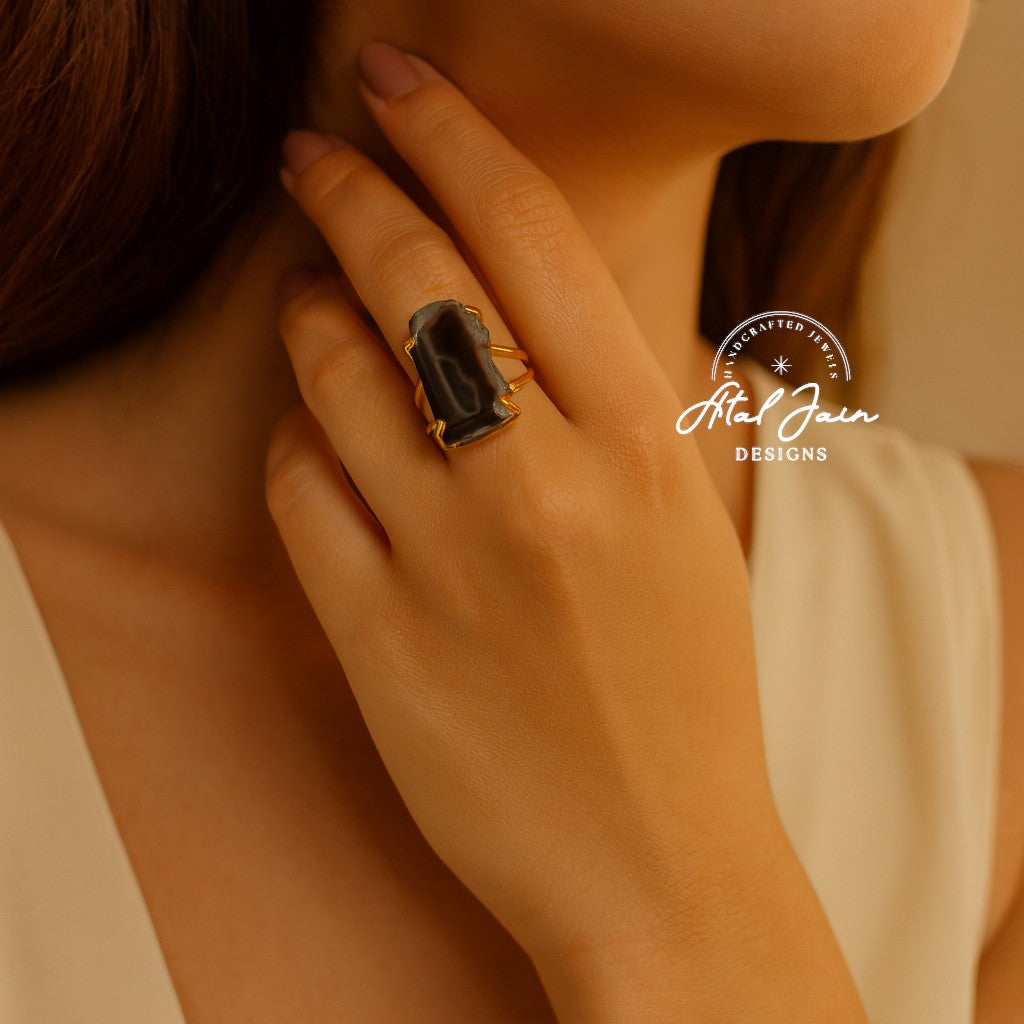 Whispering Rose: Agate Ring