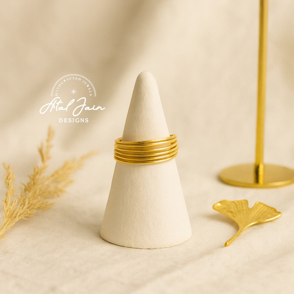 Majestic Weave: The Quintet Gold Ring