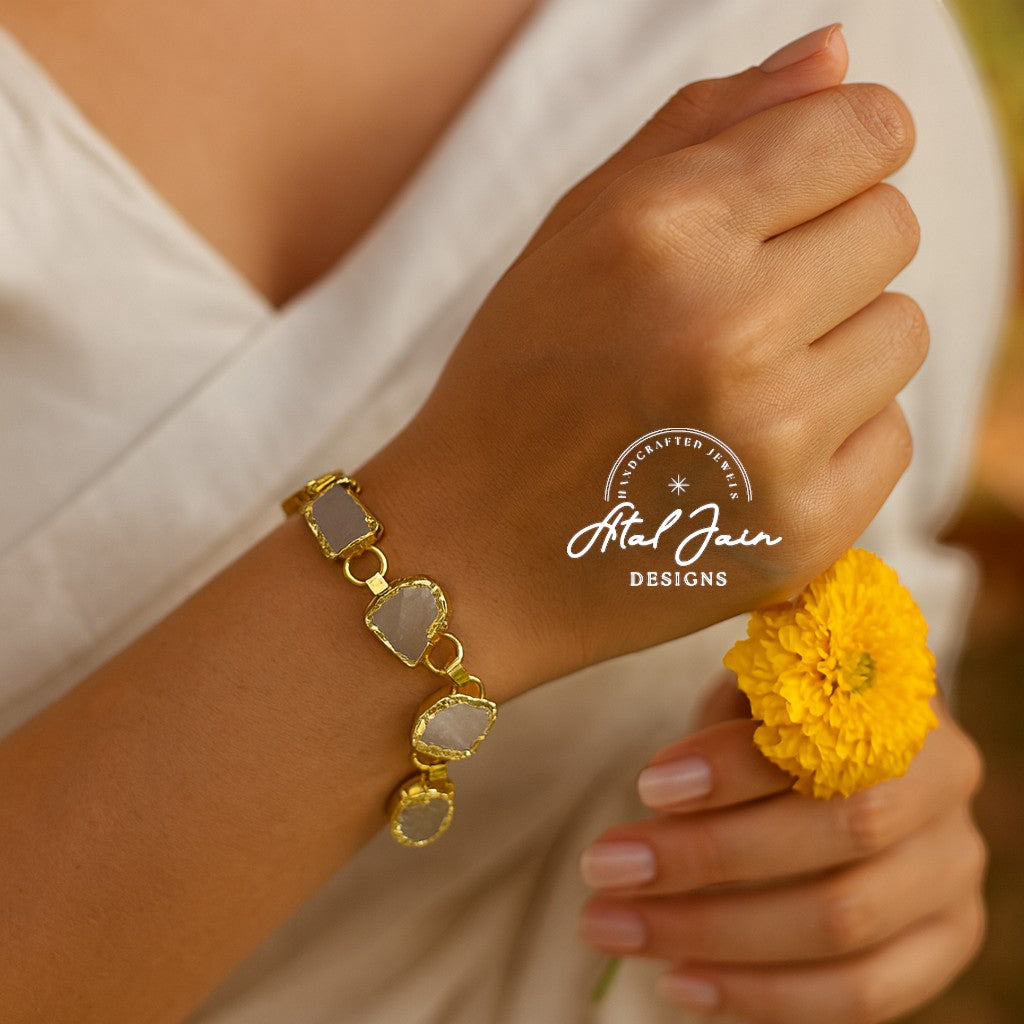 Divine Harmony Armlet