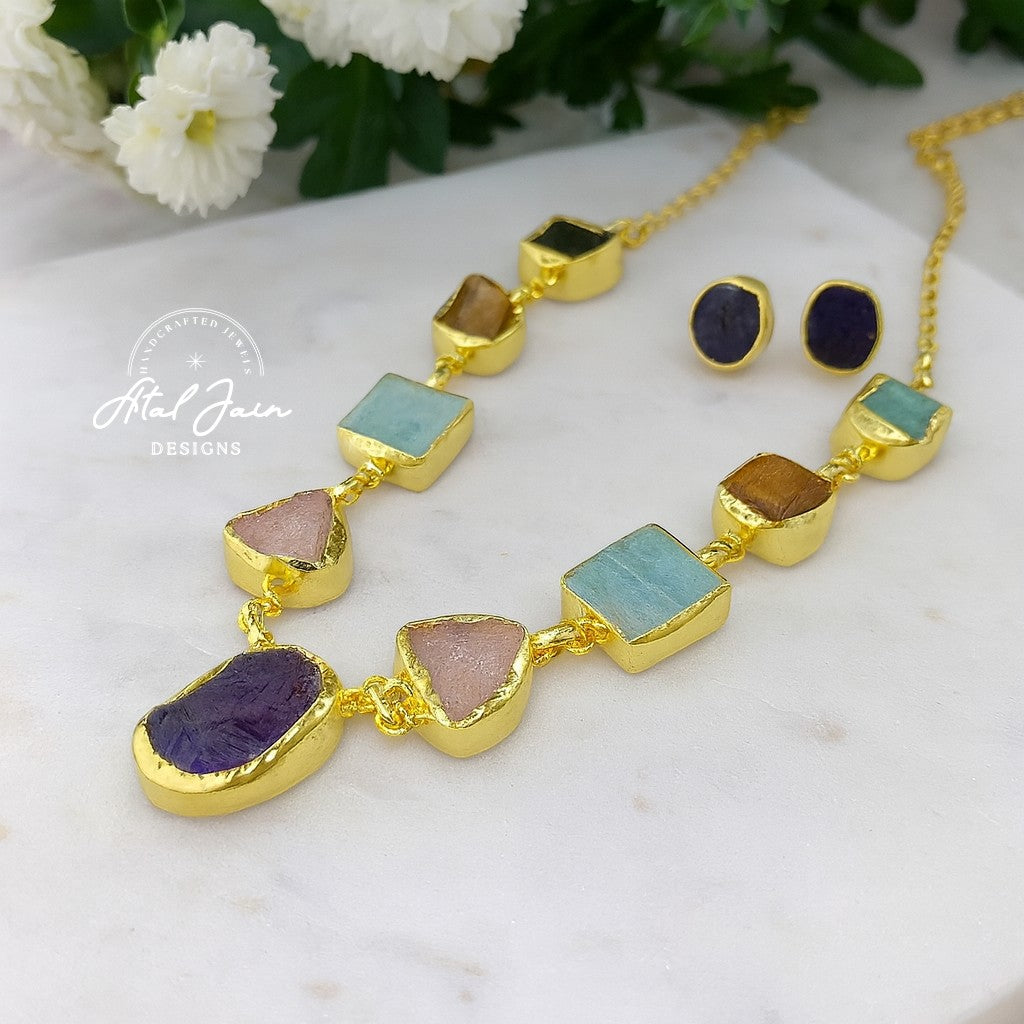 Majestic Azure: The Lavish Necklace