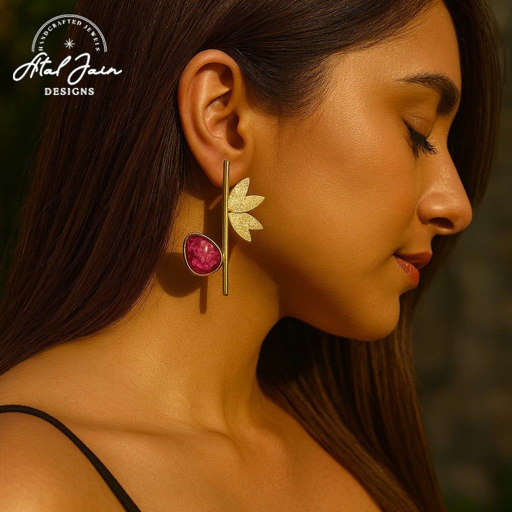 Serene Splendor: Gold Leaf Earrings