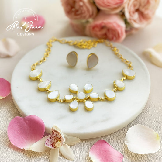 Luxe Mother of Pearl Set