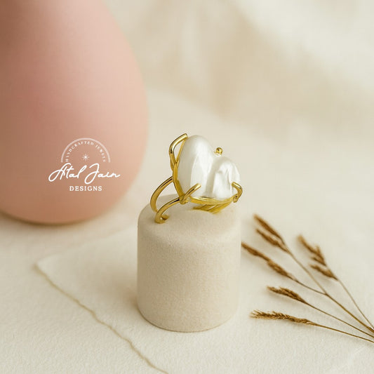 The Regal Pearl Ring