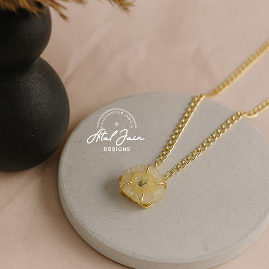 Gemstone Symphony: Agate on Gold Pendant